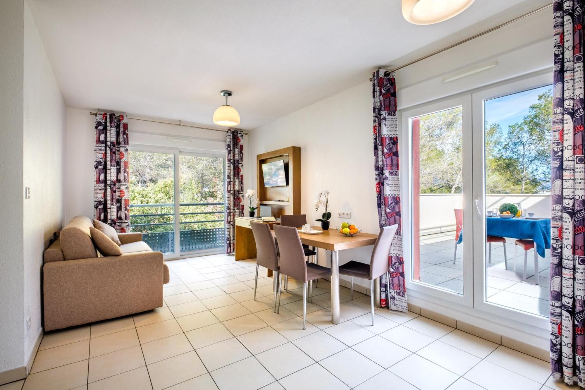Hotel Comfort Le Maestria 3*